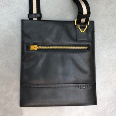 Bally 2019 Leather Shoulder Bag,28cm  - 발리 2019 레더 남성용 숄더백 BALB0046,28cm,블랙