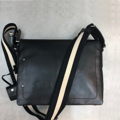 Bally 2019 Leather Shoulder Bag,30cm  - 발리 2019 레더 남성용 숄더백 BALB0059,30cm,블랙