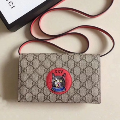 Gucci 2019 Supreme Bosco Patch Shoulder Cross Bag,21CM - 구찌 2019 수프림 보스코 패치 숄더 크로스백 ,506278,GUB0756,21CM,베이지그레이+레드