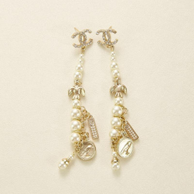 Chanel vintage Pearl earring   - 샤넬 빈티지 진주 이어링 cha0014.컬러(옐로우 골드)