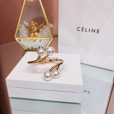 CELINE Yellow Gold Bangle  - 셀린느 여성용 팔지18k 도금 옐로우 골드cel0011.