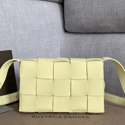 Bottega Veneta 2019 Leather Shoulder Bag,23cm - 보테가 베네타 2019 레더 여성용 숄더백 578004 ,BVB0317,23cm,라이트옐로우