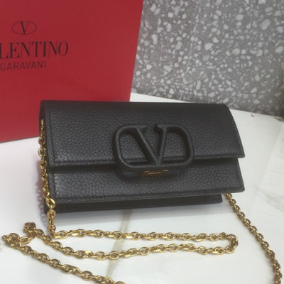 Valentino 2019 Leather Vsling Shoudler Cross Bag,18.5CM - 발렌티노 2019 레더 브이슬링 숄더 크로스백,VTB0794,18.5CM,블랙