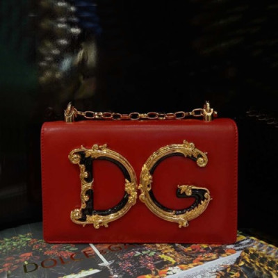 Dolce&Gabbana 2019 Leather Chain Cross Bag ,21CM - 돌체 앤 가바나 2019 레더 여성용 체인 크로스백 DGB0074,21cm,레드