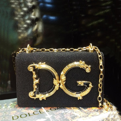 Dolce&Gabbana 2019 Chain Cross Bag ,21CM - 돌체 앤 가바나 2019 여성용 체인 크로스백 DGB0077,21cm,블랙