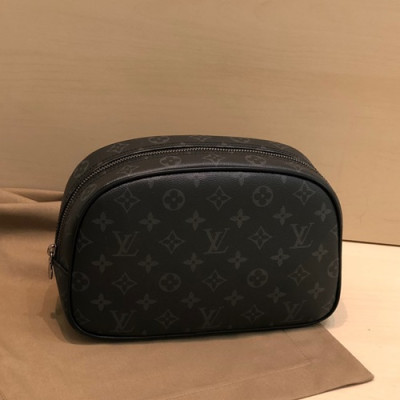 Louis Vuitton 2019 Monogram Pouch Bag,25.5cm - 루이비통 2019 모노그램 남여공용 파우치백 M47527, LOUB1665,25.5cm,블랙