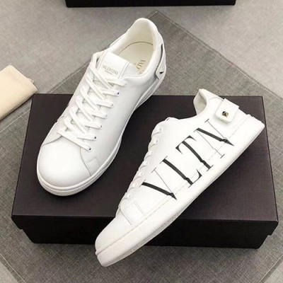 Valentino 2019 Mm / Wm Leather Sneakers - 발렌티노 2019 남여공용 레더 스니커즈,VTS0054,Size(225 - 275).화이트