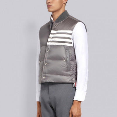 Thom Browne 2019 Mens Patch Logo Down Pedding Vest - 톰브라운 2019 남성 패치 로고 다운 패딩 조끼 Thom0307x.Size(s - 2xl).그레이