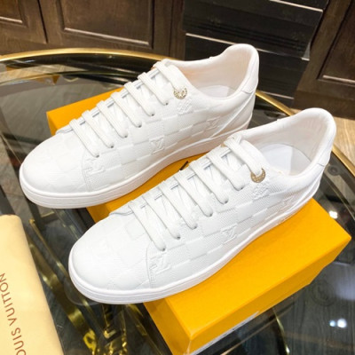 Louis Vuitton 2019 Mens Leather Sneakers - 루이비통 2019 남성용 레더 스니커즈 LOUS0370.Size(240 - 270).화이트