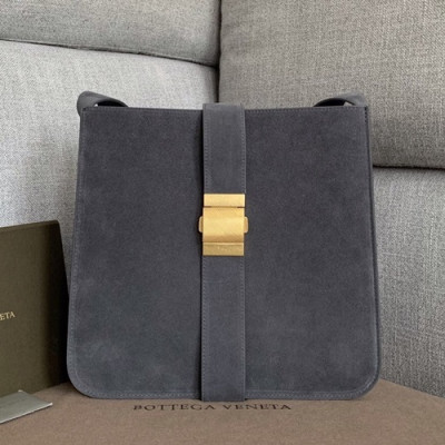 Bottega Veneta 2019 Marie Suede Shoulder Bag,30cm - 보테가 베네타 2019 마리 스웨이드 여성용 숄더백 578344,BVB0408,30cm,다크그레이