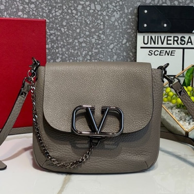 Valentino 2019 Leather Vring Shoudler Bag,16CM - 발렌티노 2019 레더 브이링 숄더백,VTB0824,16CM,그레이