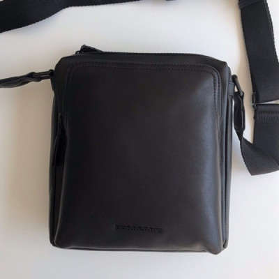 Burberry 2019 Messenger Shoulder Bag ,25.5CM - 버버리 2019 남성용 메신저 숄더백,BURB0432,25.5cm,블랙