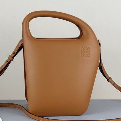 Loewe 2019 D Tote Shoulder Bag, 19CM - 로에베 2019 D 여성용 토트 숄더백 ,LOEB0377,19CM, 브라운