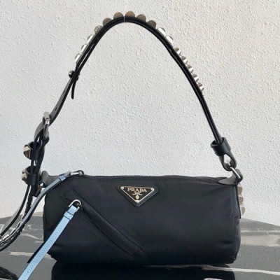 Prada 2019 Nylon Shoulder Bag,23.5CM - 프라다 2019 나일론 숄더백,1BC100-3,23.5cm,블랙