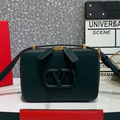 Valentino 2019 Vsling Leather Camera Shoudler Bag,18CM - 발렌티노 2019 브이슬링 레더 카메라 숄더백,0020-VTB0901,18CM,그린