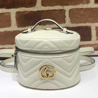 Gucci 2019 Marmont Women Leather Mini Back Pack,17CM - 구찌 2019 마몬트 여성용 레더 미니 백팩 598594,GUB0889,17CM,화이트