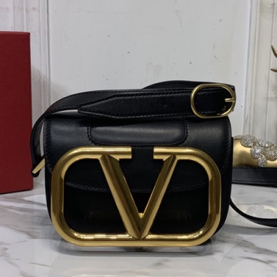 Valentino 2019 Leather Garavani Shoudler Cross Bag,18CM - 발렌티노 2019 가라바니 숄더 크로스백,0032-VTB0915,18CM,블랙