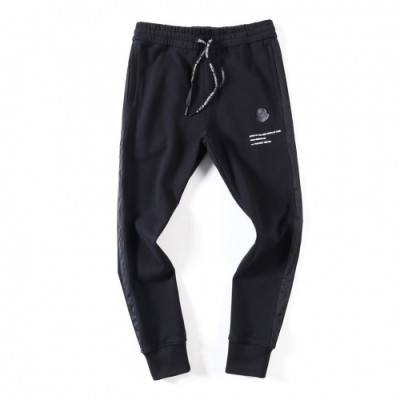 Moncler 2019 Mens Casual Logo Cotton Training Pants  -몽클레어 2019 남성 캐쥬얼 로고 코튼 기모 트레이닝 팬츠 Moc01254x.Size(m - 4xl).블랙