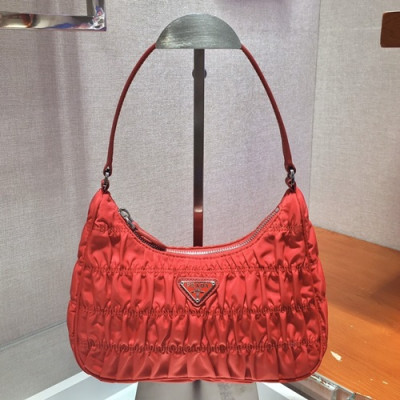 Prada 2019 Nylon Hobo Tote Shoulder Bag,22CM - 프라다 2019 나일론 호보 토트 숄더백,1NE204-4, 22cm,레드