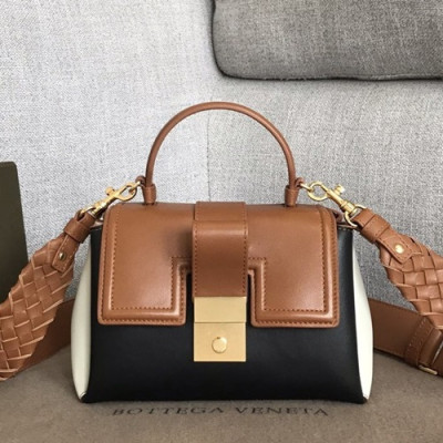 Bottega Veneta 2019 Piazza Small Tote Shoulder Bag,20cm - 보테가 베네타 2019 피아짜 스몰 토트 숄더백, 567208,BVB0505,20cm,블랙+카멜