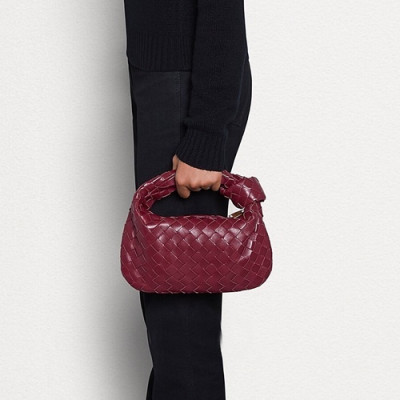 Bottega Veneta 2019 Jodie Mini Hobo Bag,28.5cm - 보테가 베네타 2019 조디 미니 호보백, 609409,BVB0516,28.5cm,와인