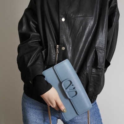 Valentino 2019 Leather Vsling Chain Shoudler Cross Bag,20CM - 발렌티노 2019 레더 브이슬링 체인 숄더 크로스백,VTB0942,20CM,블루