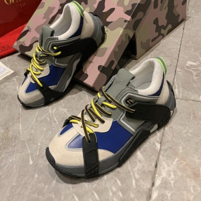 Valentino 2020 Mm / Wm Leather Sneakers - 발렌티노 2020 남여공용 레더 스니커즈,VTS0194,Size(225 - 280).블루