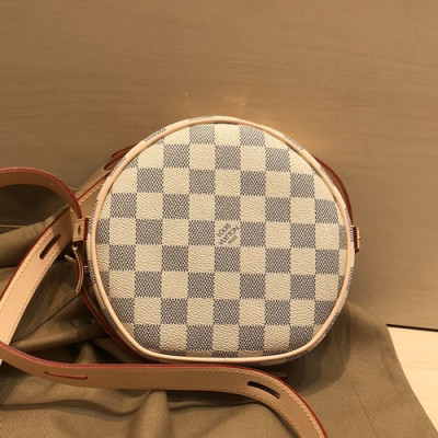 Louis Vuitton 2020 Shoulder Cross Bag,18cm - 루이비통 2020 숄더 크로스백 M52293,LOUB1960,18cm,화이트