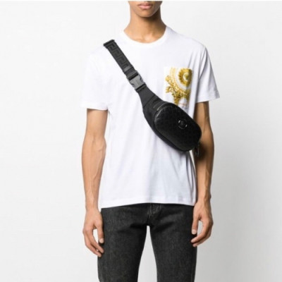 [베르사체]Versace 2020 Mens Logo Silket Short Sleeved Tshirts - 베르사체 2020 남성 메두사 실켓 반팔티 Ver0595x.Size(s - 3xl).화이트