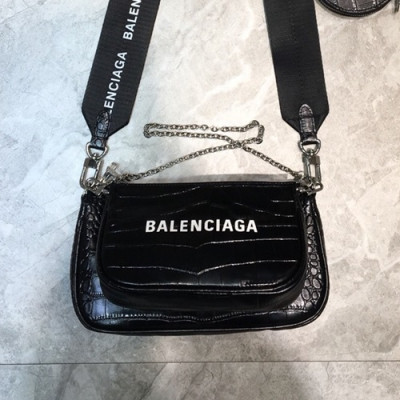 Balenciaga 2020 Leather Shoulder Bag,23CM - 발렌시아가 2020 레더 숄더백,BGB0571,23CM,블랙