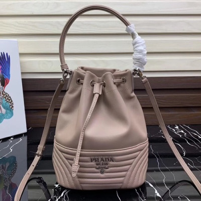 Prada 2020 Women Leather Bucket Tote Shoulder Bag ,22.5CM - 프라다 2020 여성용 레더 버킷 토트 숄더백 1BH038-21,22.5CM,베이지