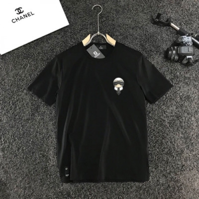 [펜디]Fendi 2020 Mens Logo Casual Short Sleeved Tshirts - 펜디 2020 남성 로고 캐쥬얼 코튼 반팔티 Fen0754x.Size(s - 3xl).블랙