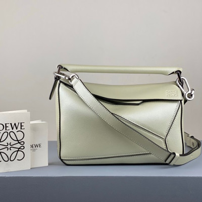 Loewe 2020 Puzzle Small Shoulder Bag, 24CM - 로에베 2020 퍼즐 스몰 숄더백 ,LOEB0432, 24CM,펄그린