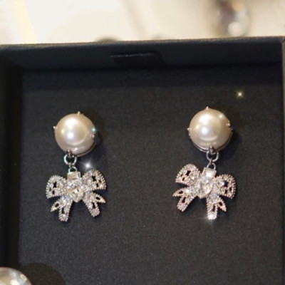 Miu Miu 2020 Ladies Earring  - 미우미우 2020 여성용 이어링 ACC0454.(실버)