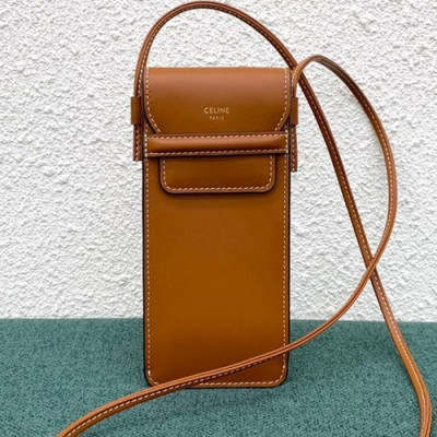 Celine 2020 Triomphe Leather Phone Bag / Shoulder Bag,18.5CM - 셀린느 2020 트리옴페 레더 폰백 / 숄더백 ,100333-2,18.5CM,브라운