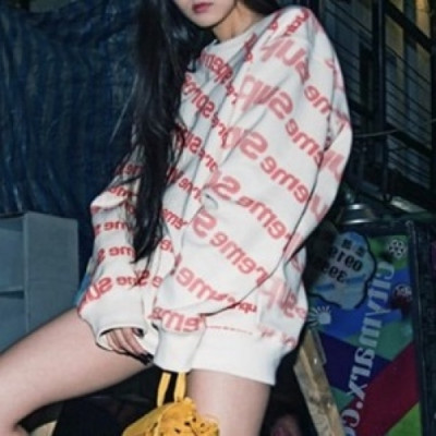 [슈프림]Supreme 2020 Womens Logo Cotton Man-to-man - 슈프림 2020 여성 로고 코튼 맨투맨 Sup0109x.Size(s - xl).아이보리