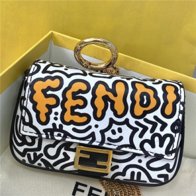 [펜디] Fendi 2020 Mini Leather Clutch Bag,11cm - 펜디 2020 미니 레더 클러치백,11cm,FENB0593,화이트