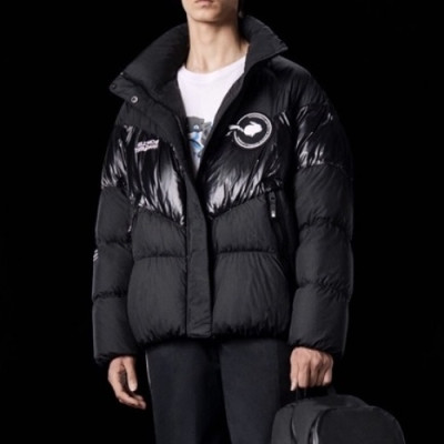 [몽클레어]Moncler 2020 Mens Patch Logo Modern Goose Down Padding - 몽클레어 2020 남성 패치 로고 모던 구스다운 패딩 Moc02001x.Size(m - 3xl).블랙