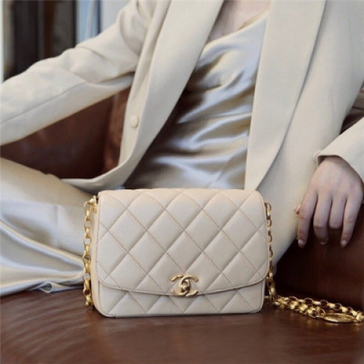 Chanel 2020 Women's Leather Shoulder Bag,17cm - 샤넬 2020 여성용 레더 숄더백,17cm,CHAB1597,화이트