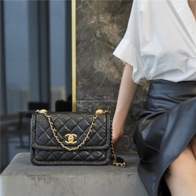 [샤넬] Chanel 2020 Women's Leather Chain Shoulder Bag,25cm - 샤넬 2020 여성용 레더 체인 숄더백,25cm,CHAB1604,블랙