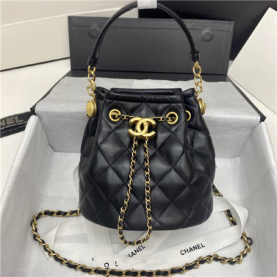 [샤넬] Chanel 2020 Women's Leather Bucket Bag - 샤넬 2020 레더 버킷백,CHAB1612,블랙