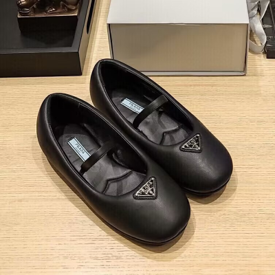 Prada Womens Leather Flat - 프라다  여성용 레더 플렛,Size(225-250),PRAS0719,블랙