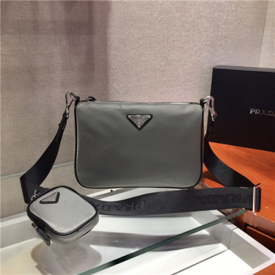 Prada 2021 Man's Nylon Shoulder Bag,24cm,2VH113,PRAB0387 - 프라다 2021 남성용 나일론 숄더백,24cm,그레이