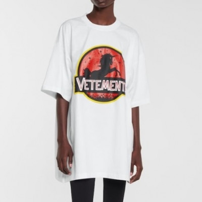 Vetements  Mm/Wm Printing Logo Cotton Short Sleeved Oversize Tshirts White - 베트멍 2021 남/녀 프린팅 로고 코튼 오버사이즈 반팔티 Vet0157x Size(s - xl) 화이트