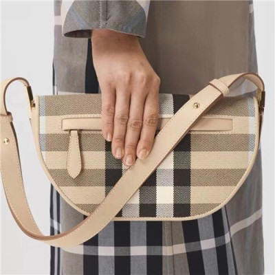 [버버리]Burberry 2021 Women's Canvas Cross Bag,26cm,BURB0562 - 버버리 2021 여성용 캔버스 크로스백,26cm,베이지