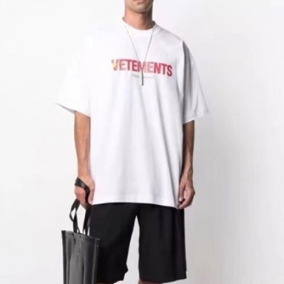 Vetements  Mm/Wm Printing Logo Cotton Short Sleeved Oversize Tshirts White - 베트멍 2021 남/녀 프린팅 로고 코튼 오버사이즈 반팔티 Vet0160x Size(xs - l) 화이트