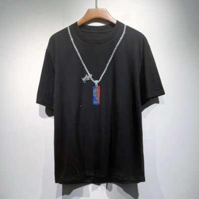 Louis vuitton  Mm/Wm Logo Short Sleeved Tshirts Black - 루이비통 2021 남/녀 로고 반팔티 Lou03359x Size(s - 2xl) 블랙