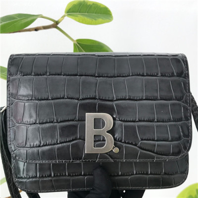 [발렌시아가]Balenciaga 2021 Women's Leather Shoulder Bag,19cm,BGB0653 - 발렌시아가 2021 여성용 레더 숄더백,19cm,블랙