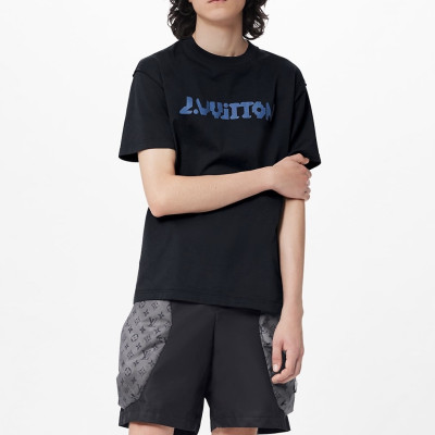 Louis vuitton  Mm/Wm Logo Short Sleeved Tshirts Black - 루이비통 2022 남/녀 로고 반팔티 Lou03905x Size(s - xl) 블랙