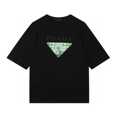 프라다 남성 크루넥 블랙 반팔티 - Mens Black Tshirts - Pra02605x